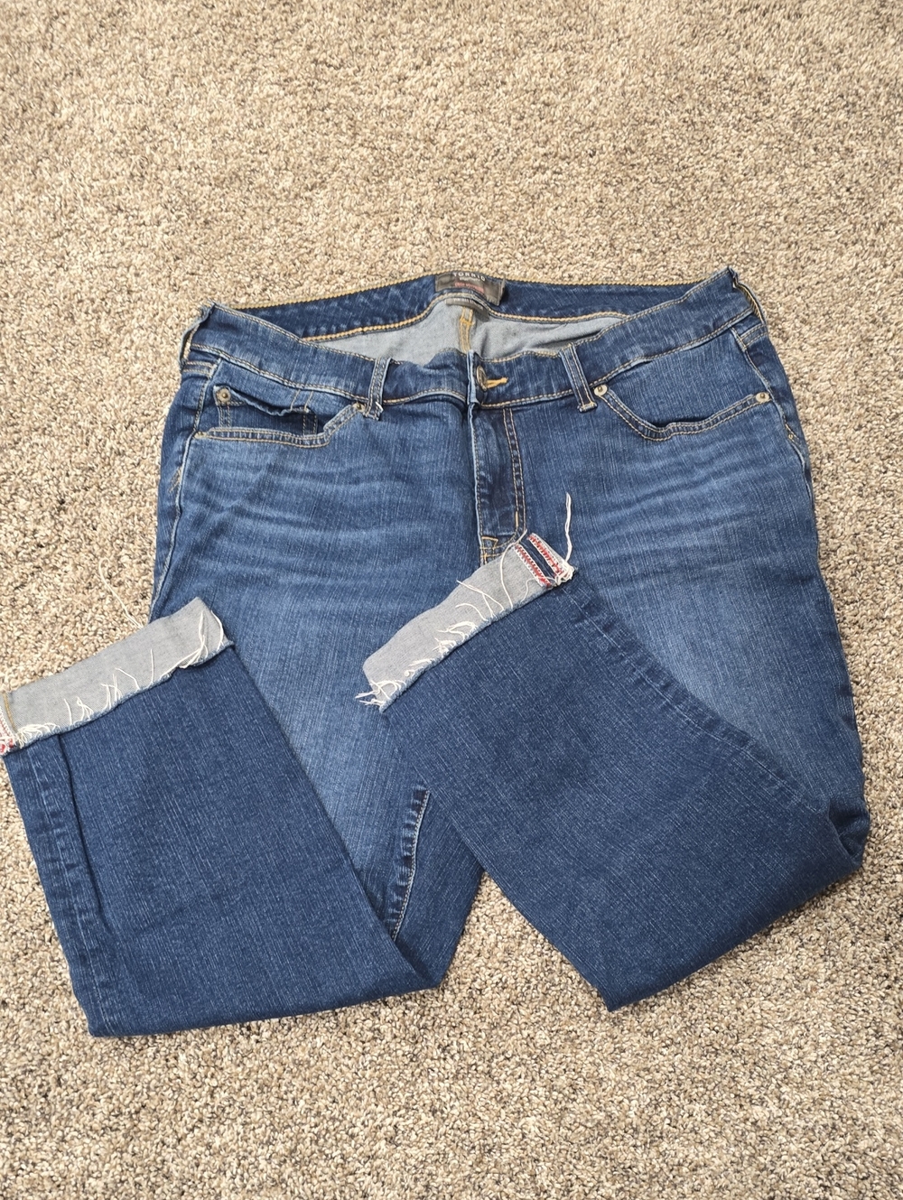 TORRID Dark Blue Cropped Boyfriend Jeans